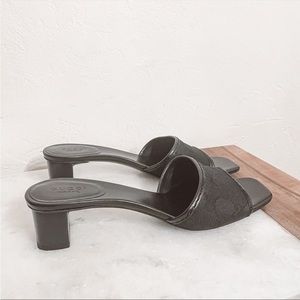 Vintage GUCCI GG Supreme Monogram Canvas Heeled Mules 8.5 Black